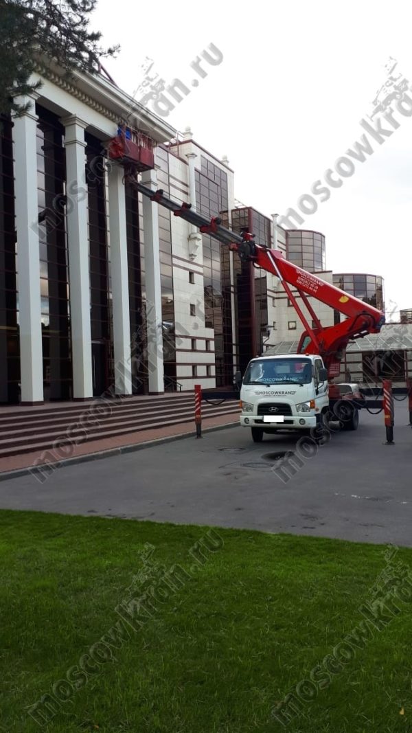 28_teleskop_hyundai_moscowkran_ru_104 28 метров телескопическая автовышка Хендай
